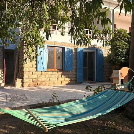 Apartamento In Under Grand Palm Tree & Garden Porto Alabe